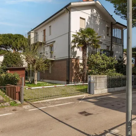 Il Pavone Sea - Private Parking Апартаменты Пунта-Марина